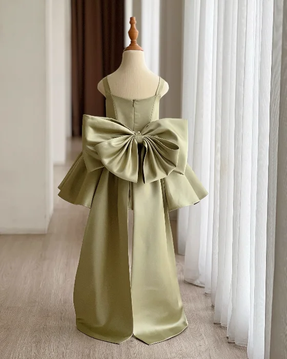 Selena Sage Green AIVY05